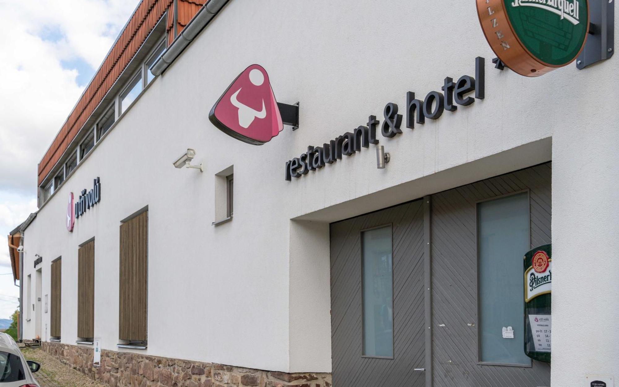 Porcuv Mlyn Hotel Bykovice Екстериор снимка